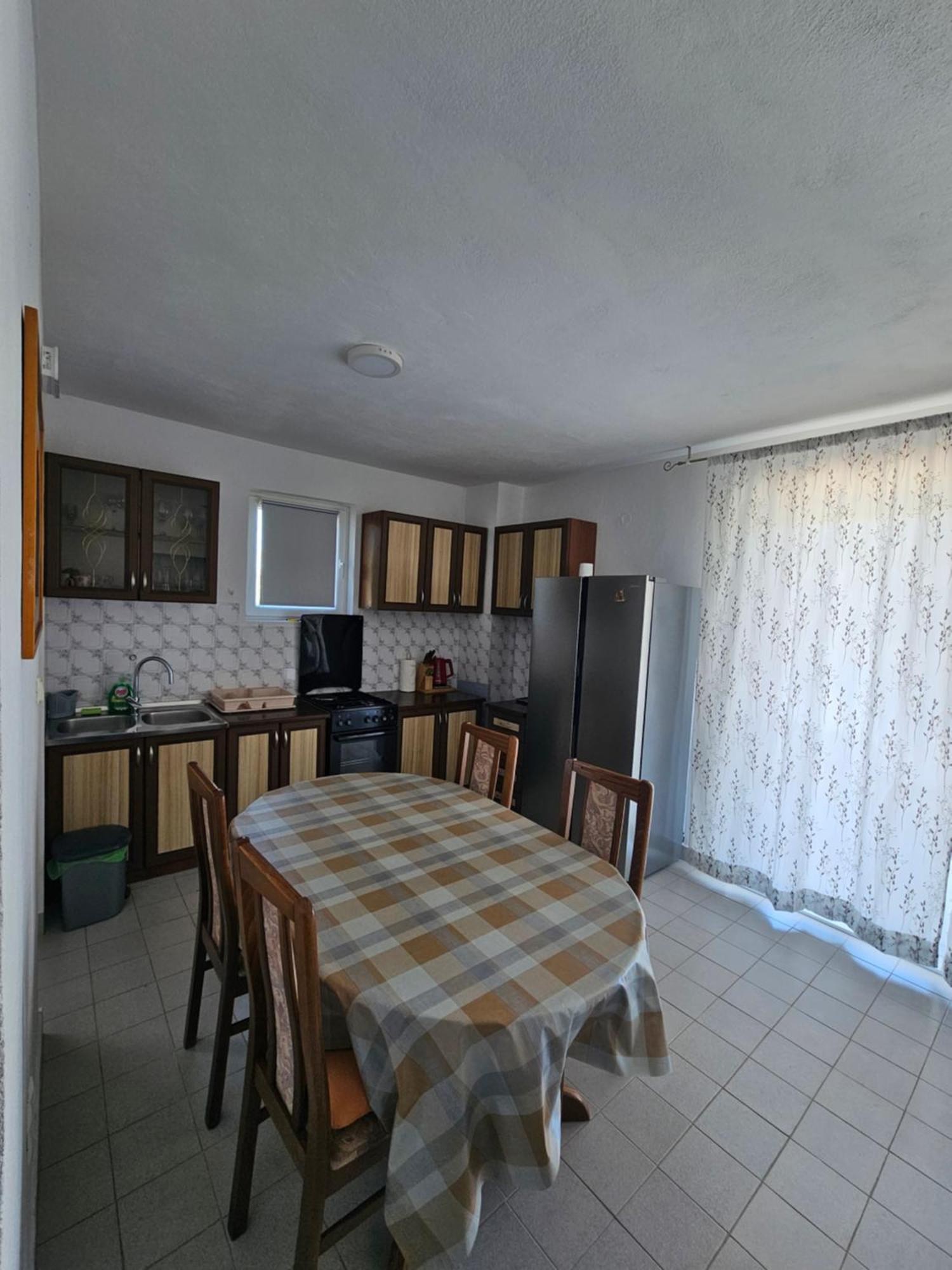 Apartments Lucin Дрвеник-Велики Экстерьер фото